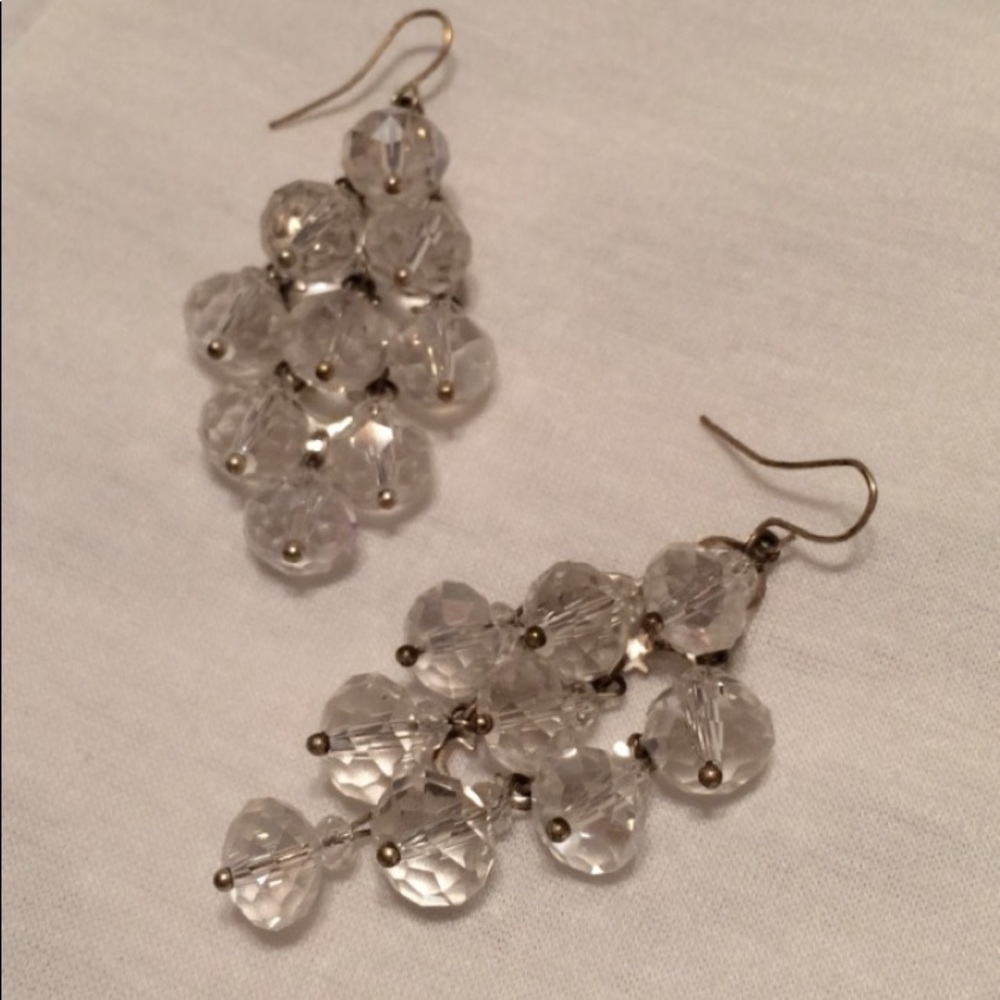 NWOT crystal earrings
